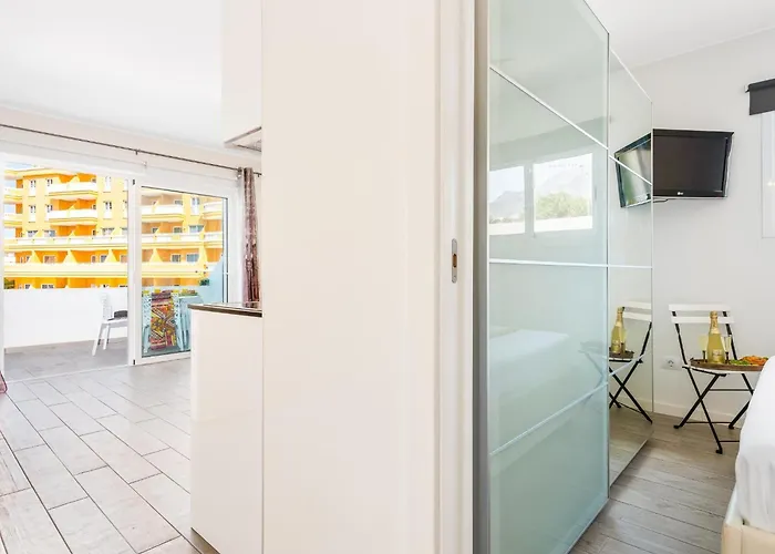 97 Hermosa Marina Primavera Con Terraza Y Piscina Апартаменти Адехе