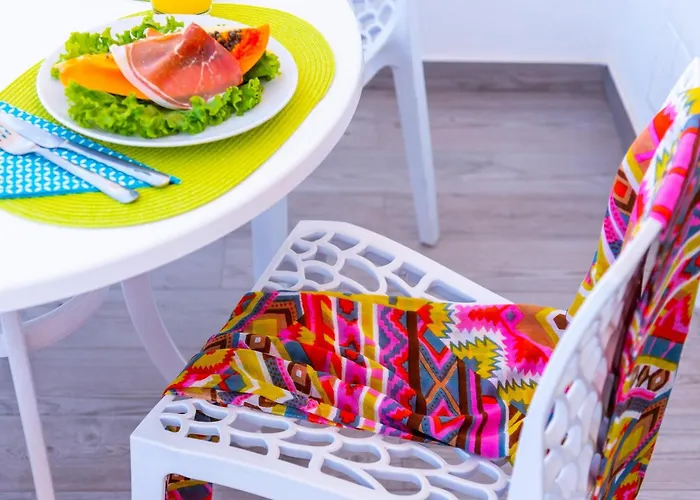 97 Hermosa Marina Primavera Con Terraza Y Piscina Адехе